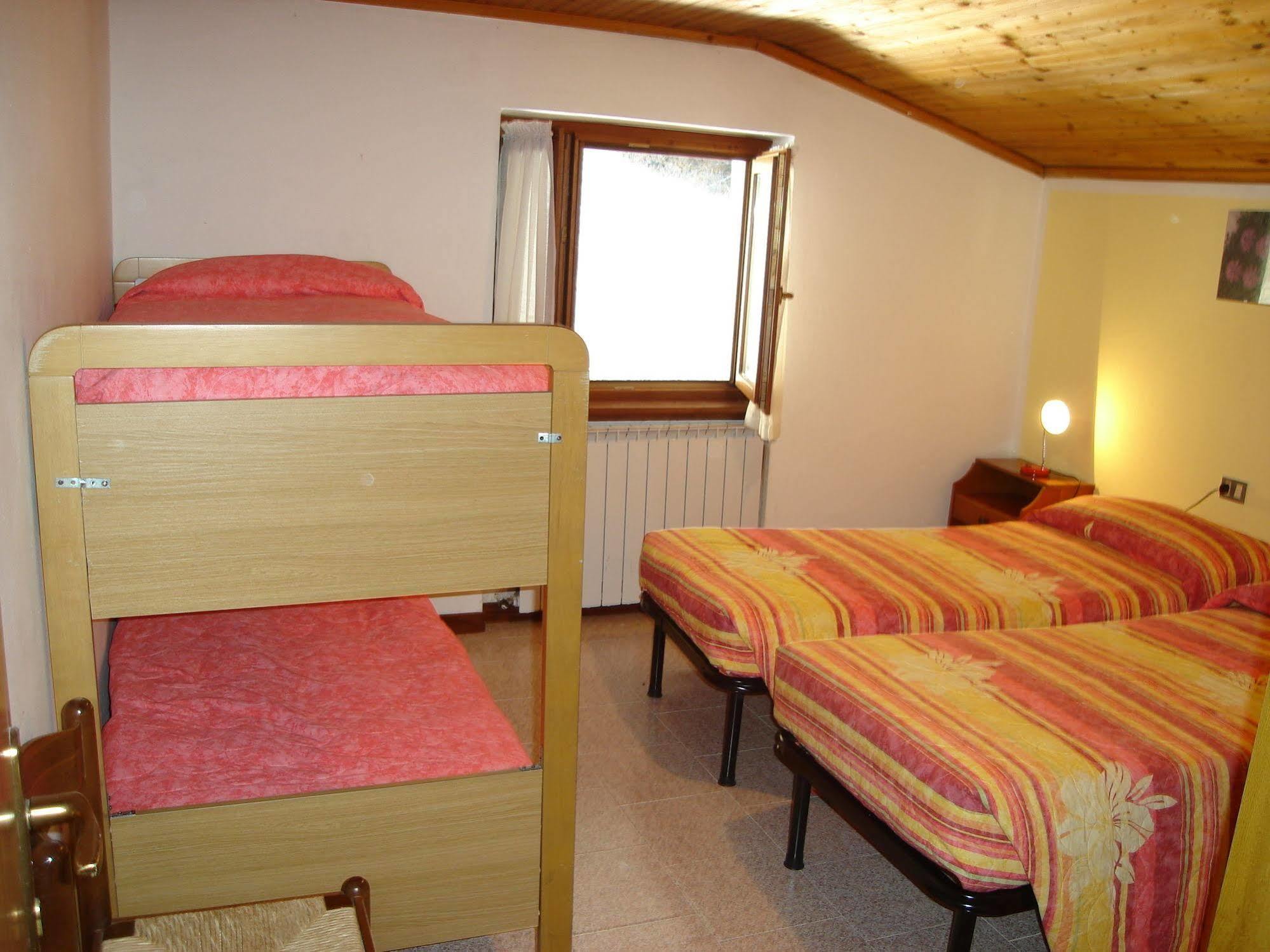 Hotel Spampatti Castione della Presolana Eksteriør bilde